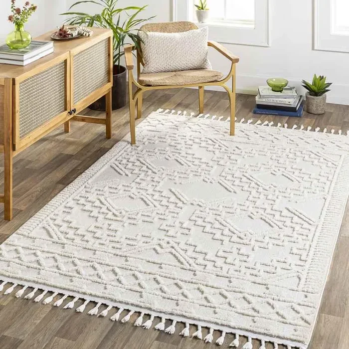 Akaki Global Cream Area Rug