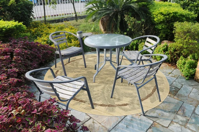 Alfresco ALF-9513 7ft Square Machine Woven Indoor/Outdoor Area Rug