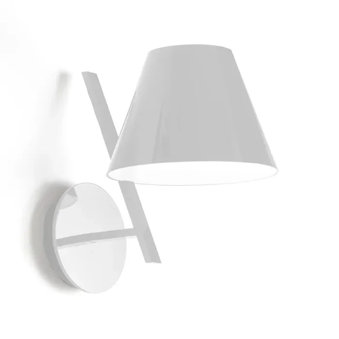 Artemide La Petite white wall lamp