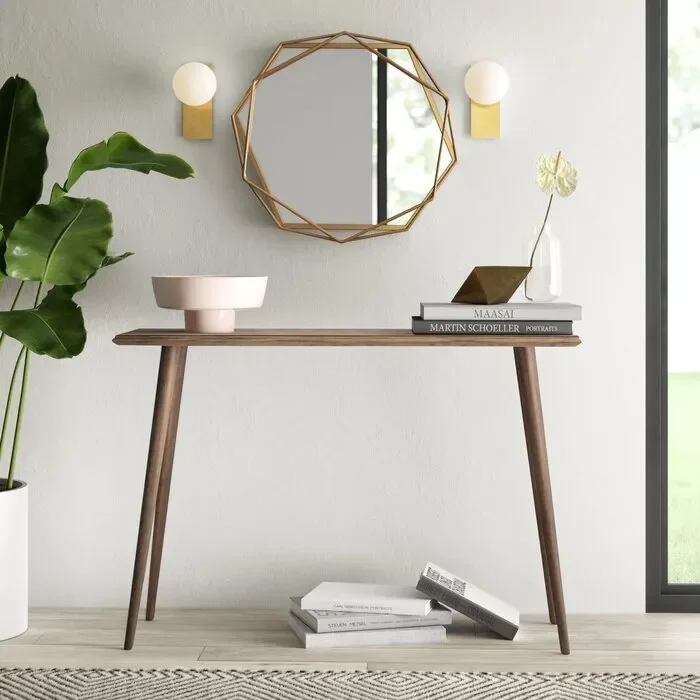 Brycn 47.3” Console Table