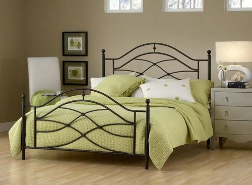 Cole Queen Size Bed in Black Twinkle – Hillsdale Furniture – 1601BQR