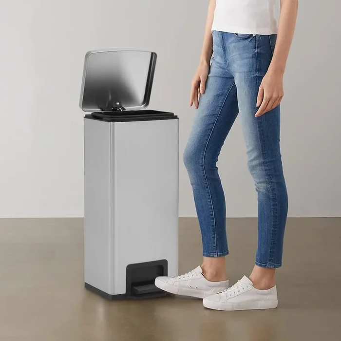 Dustbin With Pedal Anti-Fingerprint 30L Stainless Steel