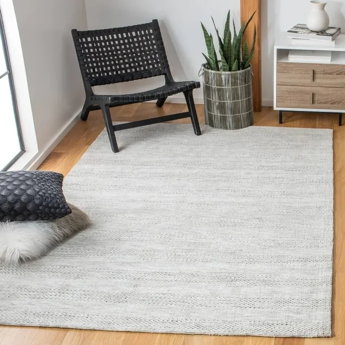 Handmade Classic Vintage Astfridur Rug – 4′ x 6′ – Grey