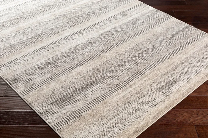 Nepali NPI-2300 5′ x 7′ Machine Woven Area Rug
