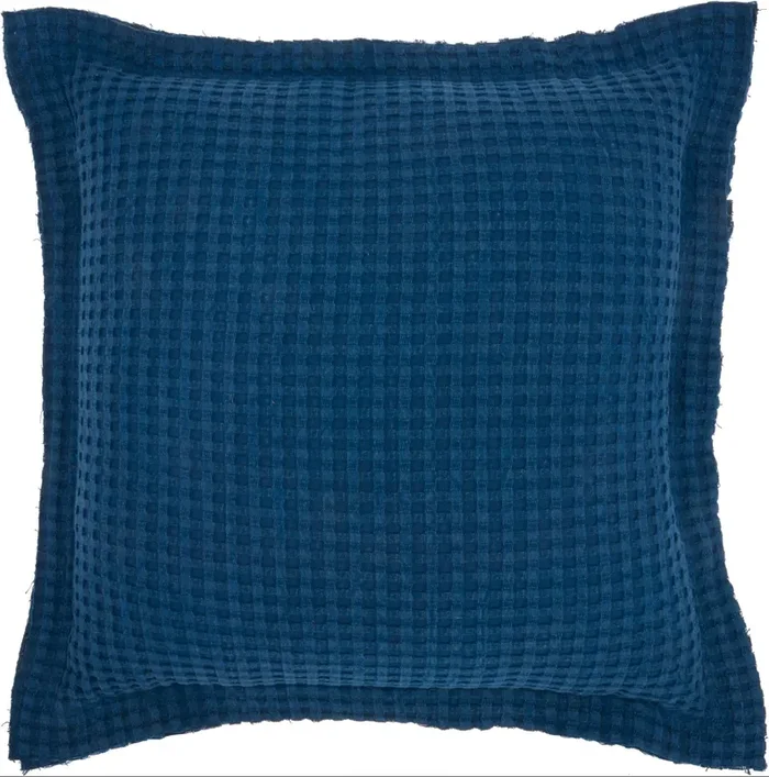 Nourison Life Styles BX056 Navy Pillow Set