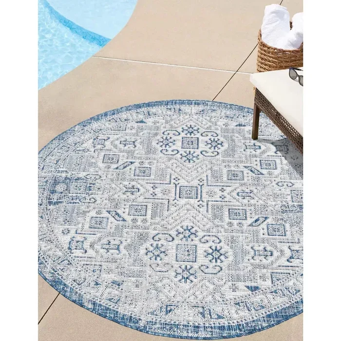 Outdoor Aztec Coba Border Woven Area Rug – 5′ Round