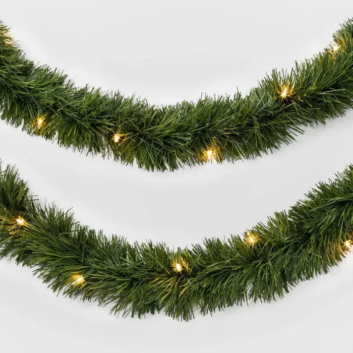 Pre-Lit Artificial Pine Christmas Garland with Clear Lights