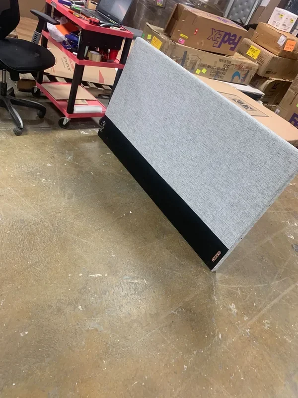 QUEEN HEADBOARD (As-Is) KB539