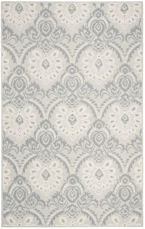 Safavieh Clearance Blossom BLM106A Light Grey Rug