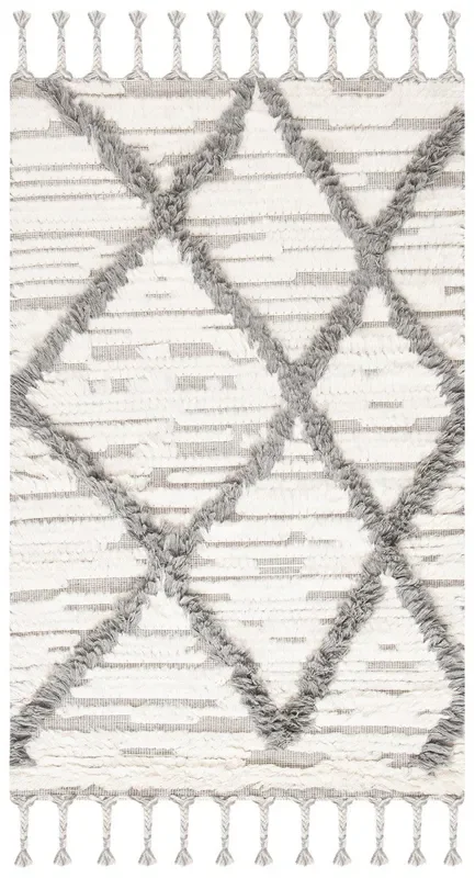 Safavieh Clearance Kenya KNY954A Ivory Rug