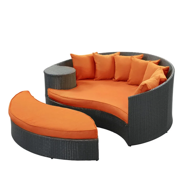 Taiji Daybed in Espresso Orange