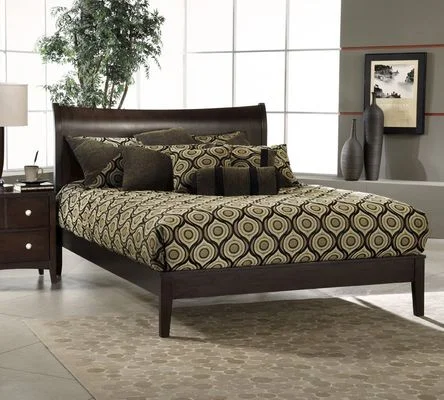Tiburon Bentwood King Size Platform Bed – Hillsdale Furniture – 1418667PLTB
