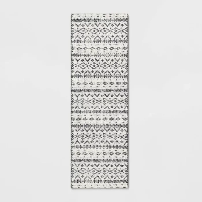Washable Luna Aztec Diamond Printed Rug Black – 2’4″x7′ Runner