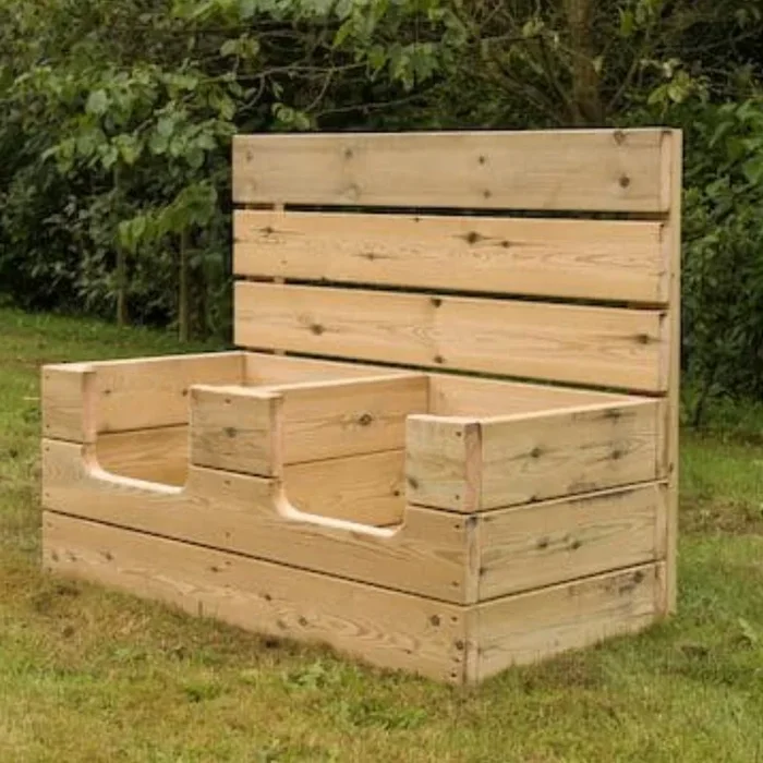 Wooden Outdoor Construction Pit
